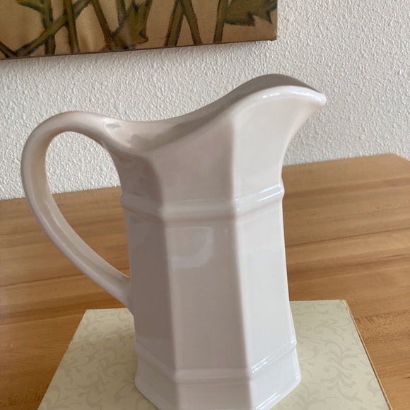 Pfaltzgraff Other - 28 oz pitcher Pfaltsgraff. Vintage 1960’s